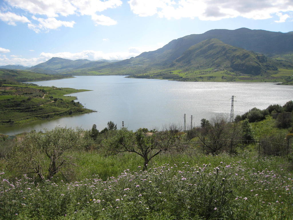 Вилла Casa Vacanze Caccamo Santa Lucia Экстерьер фото